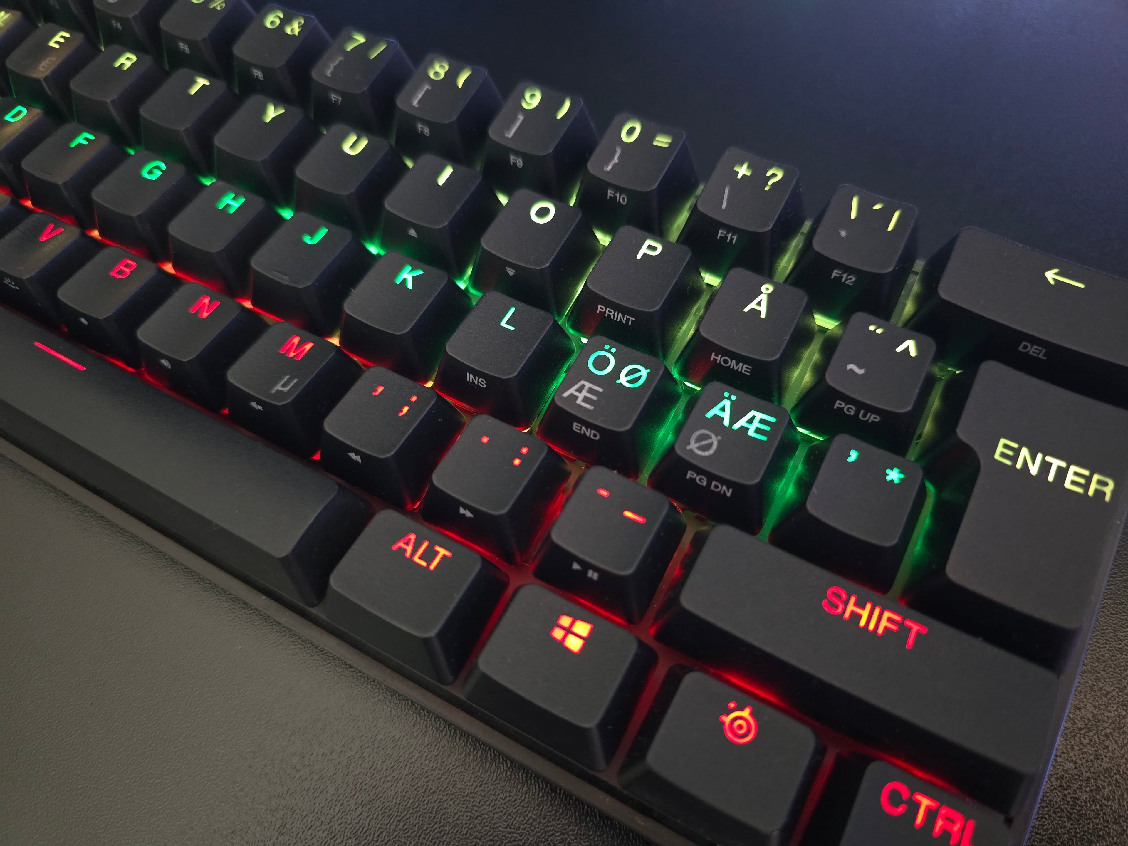 SteelSeries Apex Pro Mini Wireless (Nordic Layout)