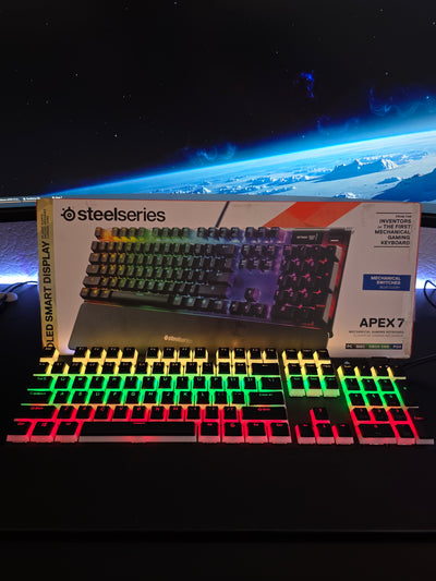 SteelSeries Apex 7 (Juodi Pudding Keycapai)