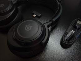 SteelSeries Arctis Nova 7 Wireless 4