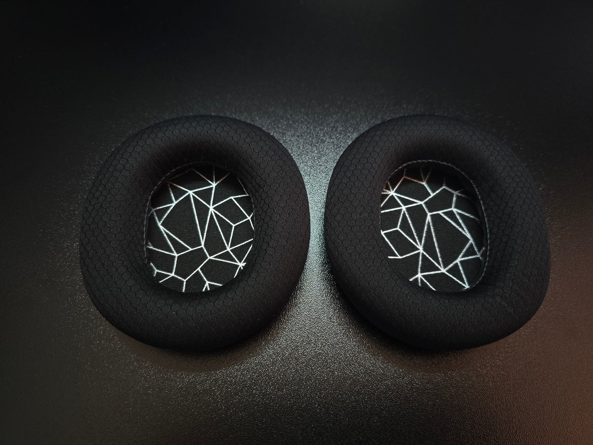 SteelSeries Arctis ausinių pagalvėlės (pora) — juoda/balta