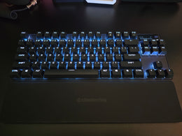 SteelSeries Apex Pro TKL Wireless 1