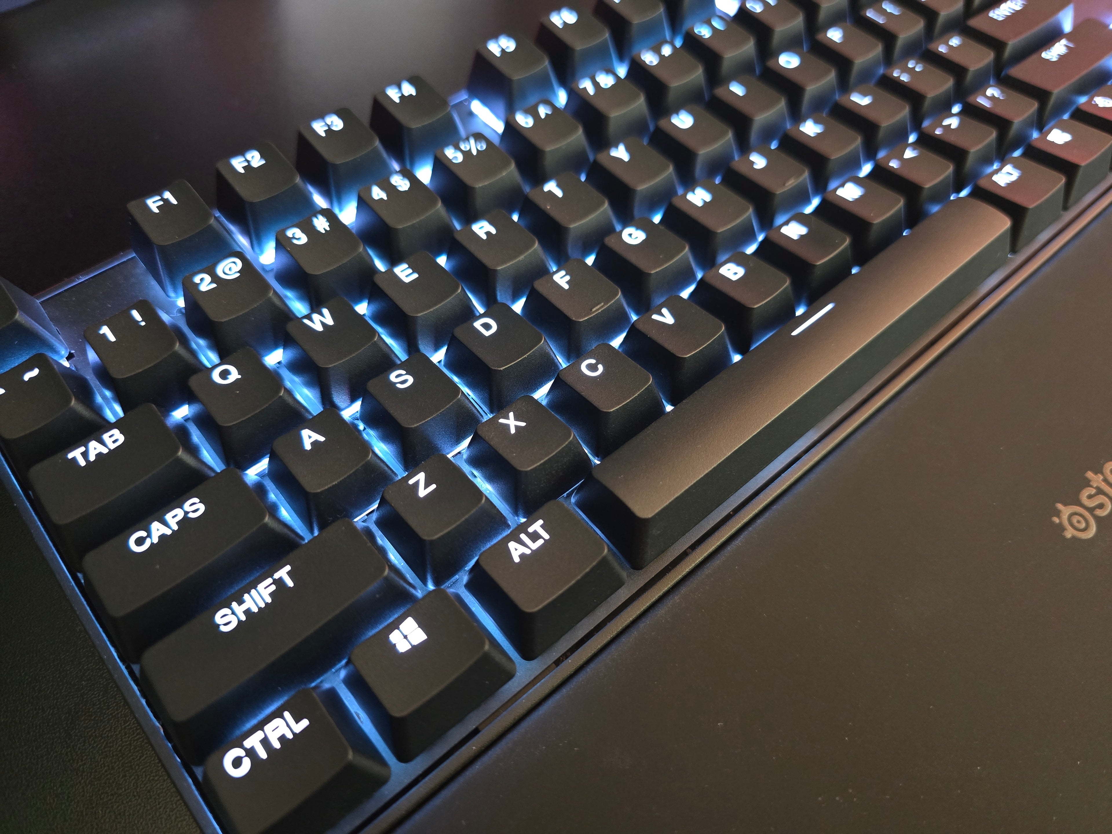 SteelSeries Apex Pro TKL Wireless