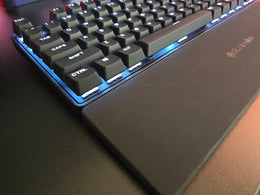 SteelSeries Apex Pro TKL Wireless 4