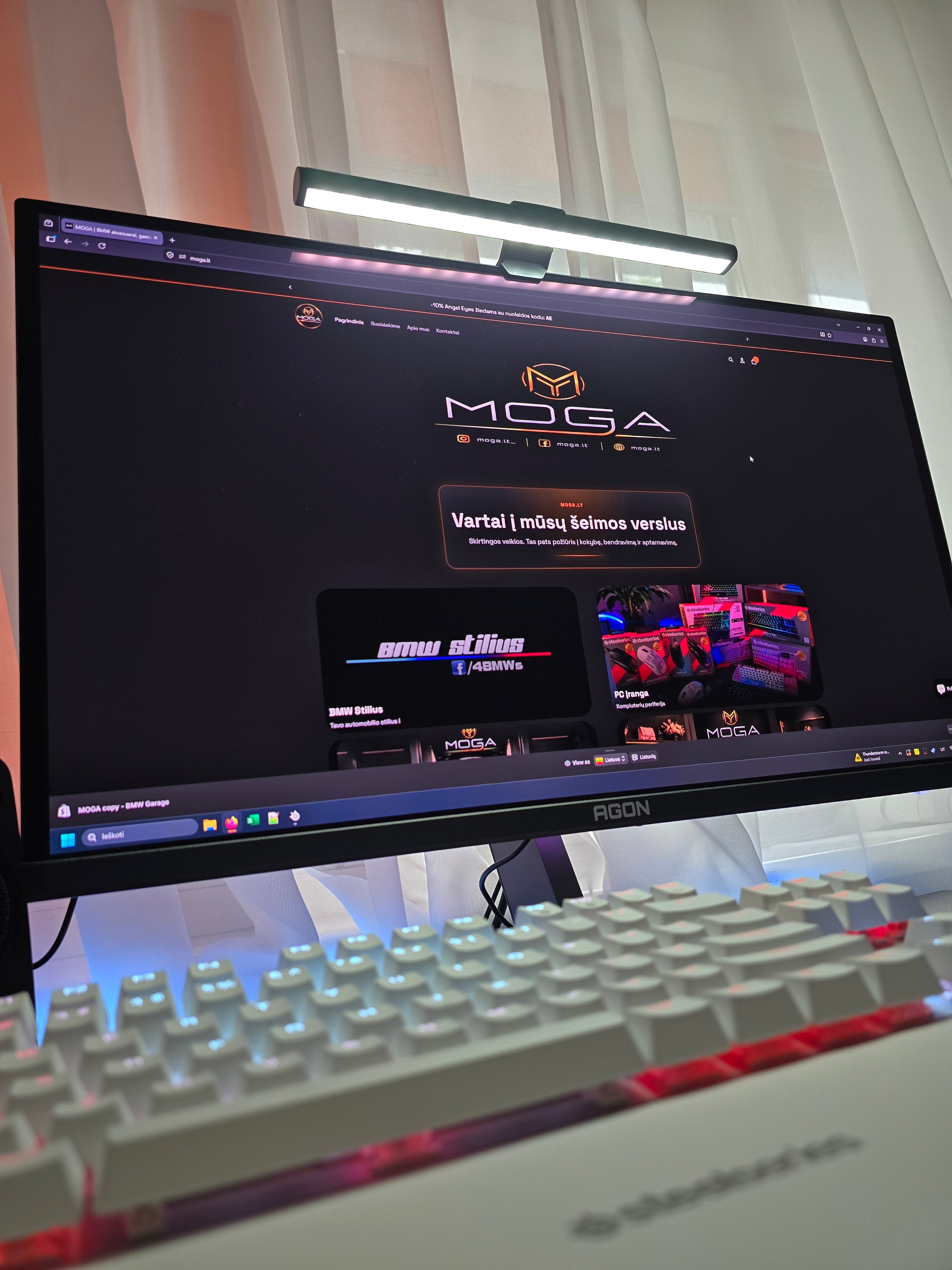 LED monitoriaus lempa
