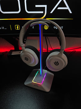 RGB ausinių stovas su USB 2