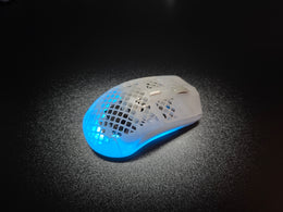 SteelSeries Aerox 3 Wireless Ghost Limited Edition — balta, permatoma 2